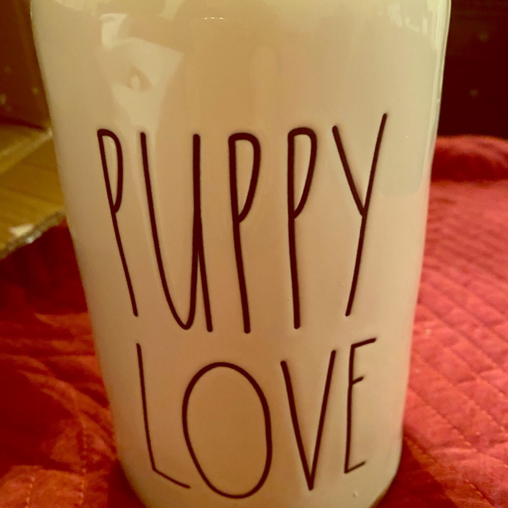 Ceramic treat canister